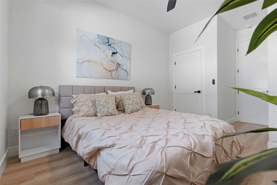 Furnished interior view inside a new home in , Tampa (Image 55).