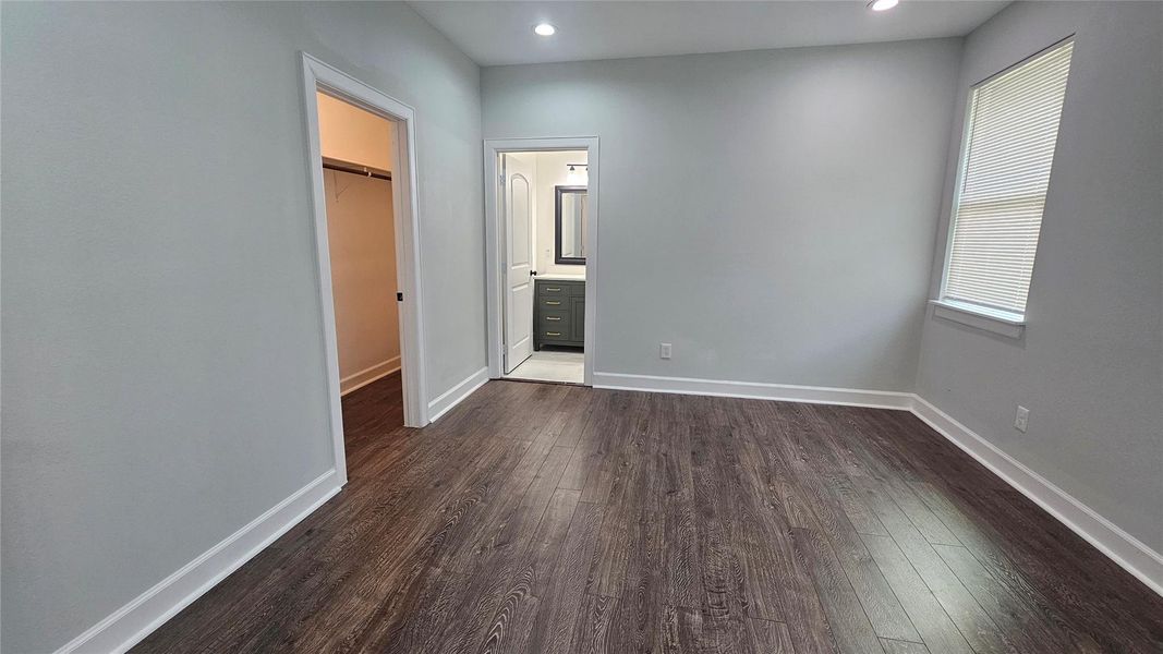 Primery bedroom