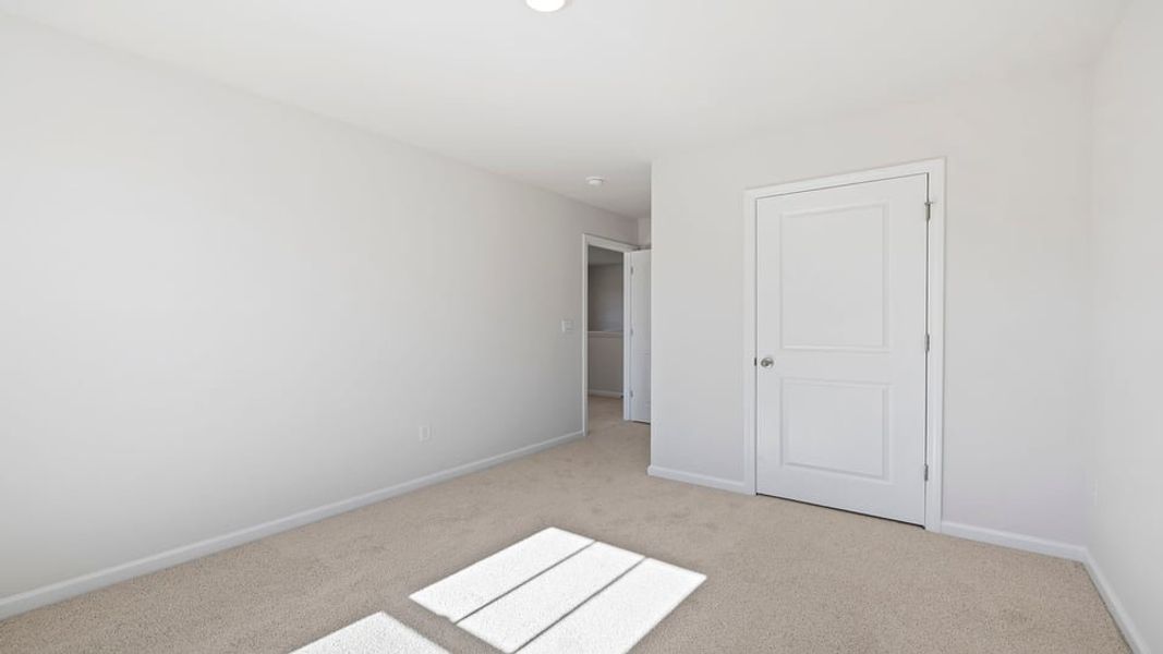 Spacious, unfurnished interior of a new home in Seneca Falls, Seneca (Image 22).