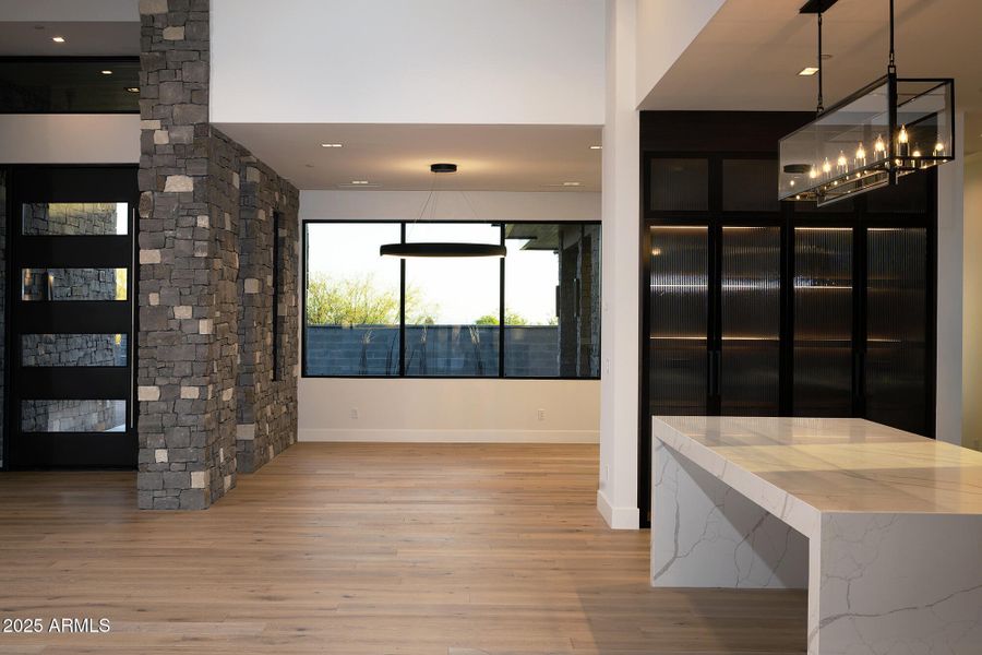 25-0015(DOM)111 25-0015(DOM)111