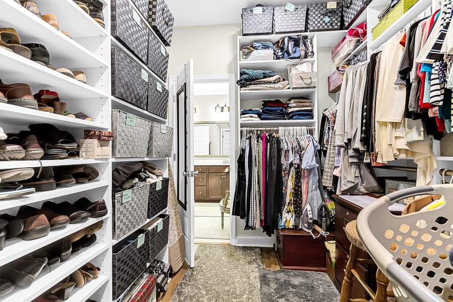 Image 28 of a home in Lochton.