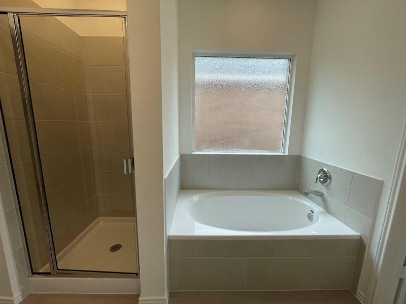 Furnished interior view inside a new home in Waterstone: Highlands Collections, Kyle (Image 6). Furnished interior view inside a new home in Waterstone: Highlands Collections, Kyle (Image 6).