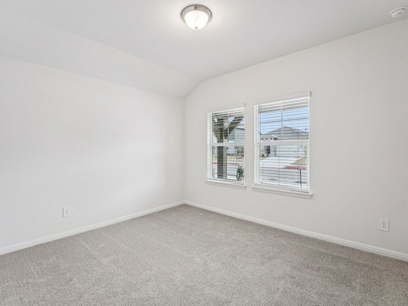 Spacious, unfurnished interior of a new home in Prairie Winds - Boulevard Collection, Hutto (Image 8).