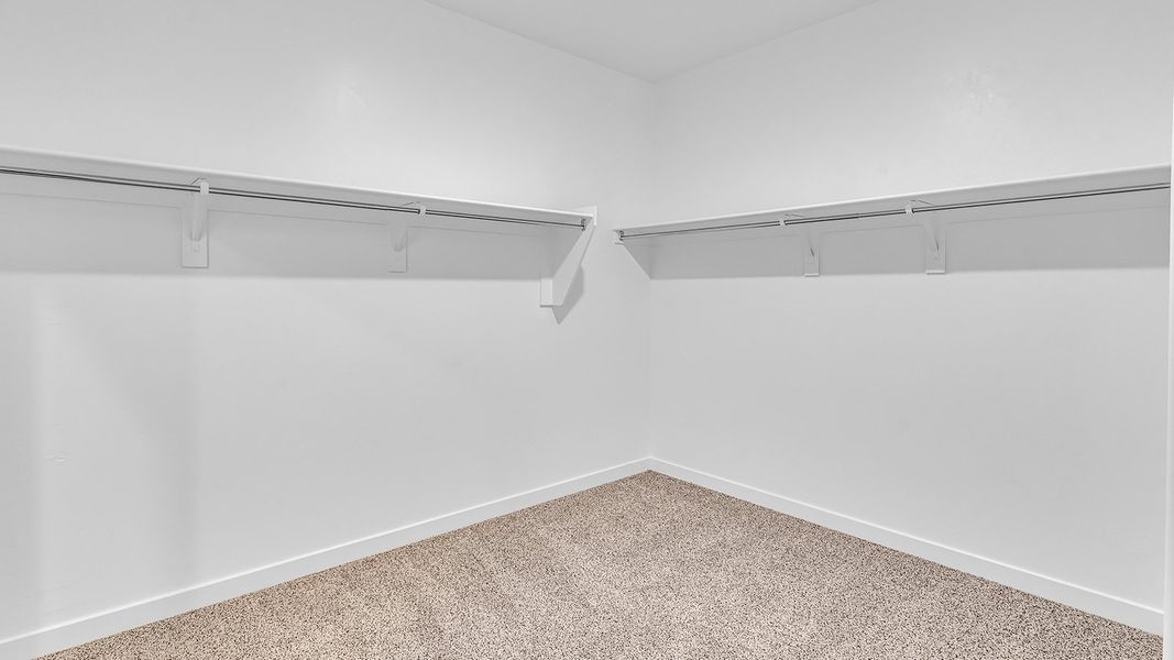 Spacious, unfurnished interior of a new home in The Oasis at Rocking K, Vail (Image 29).