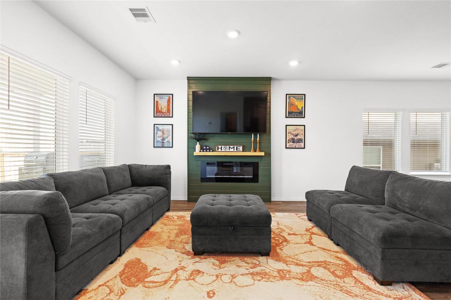 Furnished interior view inside a new home in , Willis (Image 11).