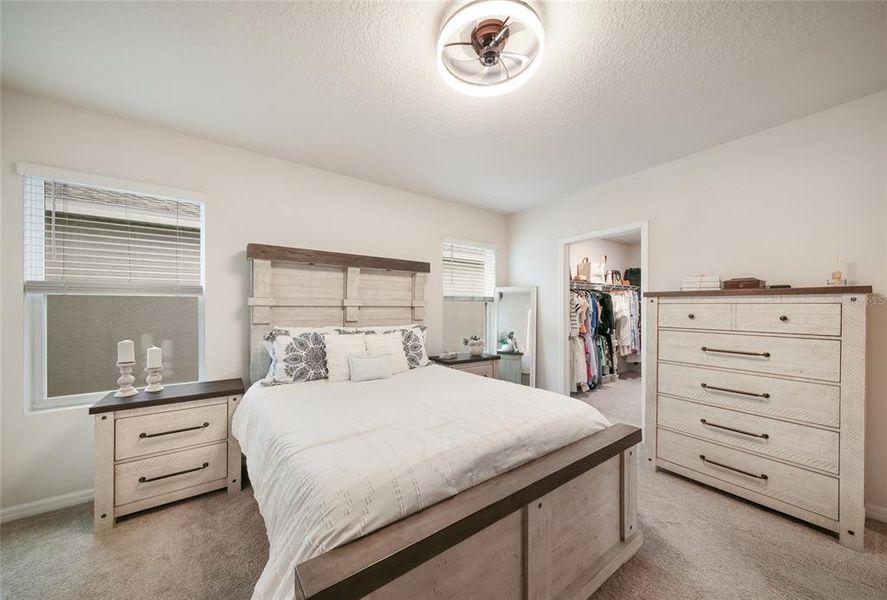 Furnished interior view inside a new home in Star Farms at Lakewood Ranch, Bradenton (Image 15).