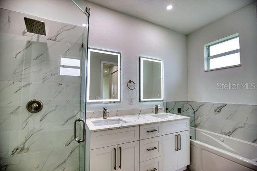 Furnished interior view inside a new home in , Punta Gorda (Image 7). Furnished interior view inside a new home in , Punta Gorda (Image 7).