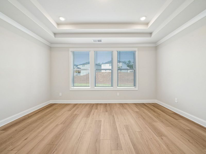 Spacious, unfurnished interior of a new home in Vines at Mill Creek - Legacy Series, Braselton (Image 15).