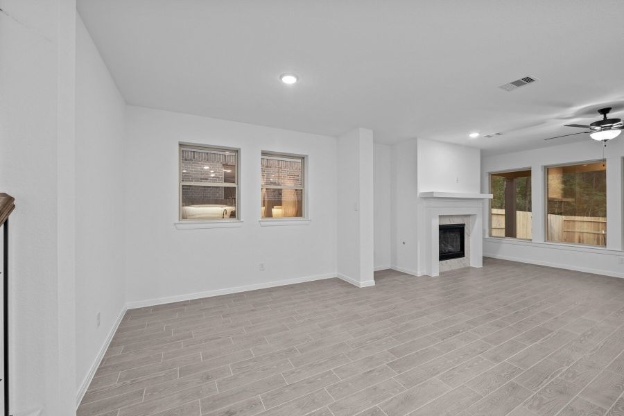 The Holly - Dining The Holly - Dining