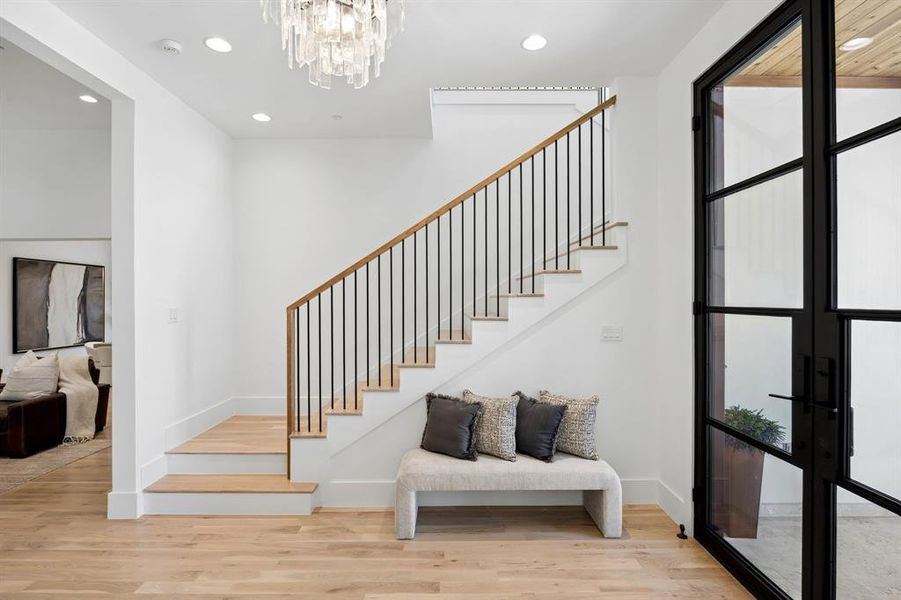 Furnished interior view inside a new home in , Southlake (Image 33).