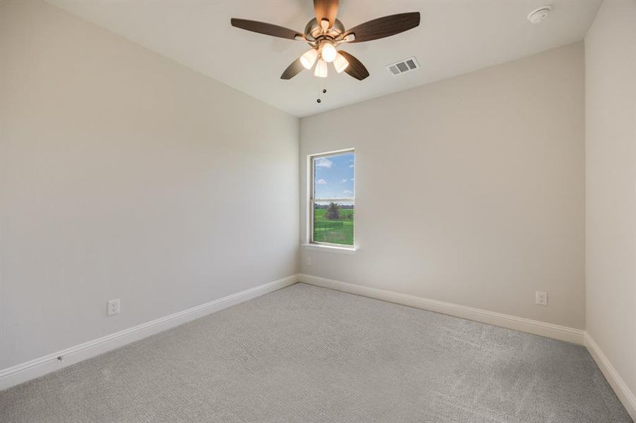 Spacious, unfurnished interior of a new home in Heath Golf and Yacht, Heath (Image 27). Spacious, unfurnished interior of a new home in Heath Golf and Yacht, Heath (Image 27).