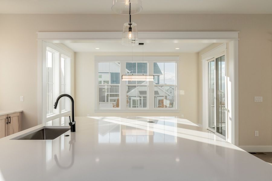 Representative unfurnished interior of a home built from the Luxe by Scott Felder Homes in Westerly, Erie (Image 31).