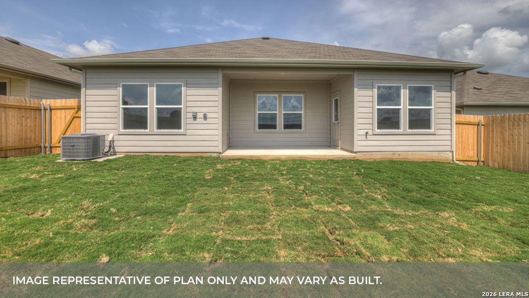 Exterior details and patio area of a home in Arroyo Ranch, Seguin (Image 2).