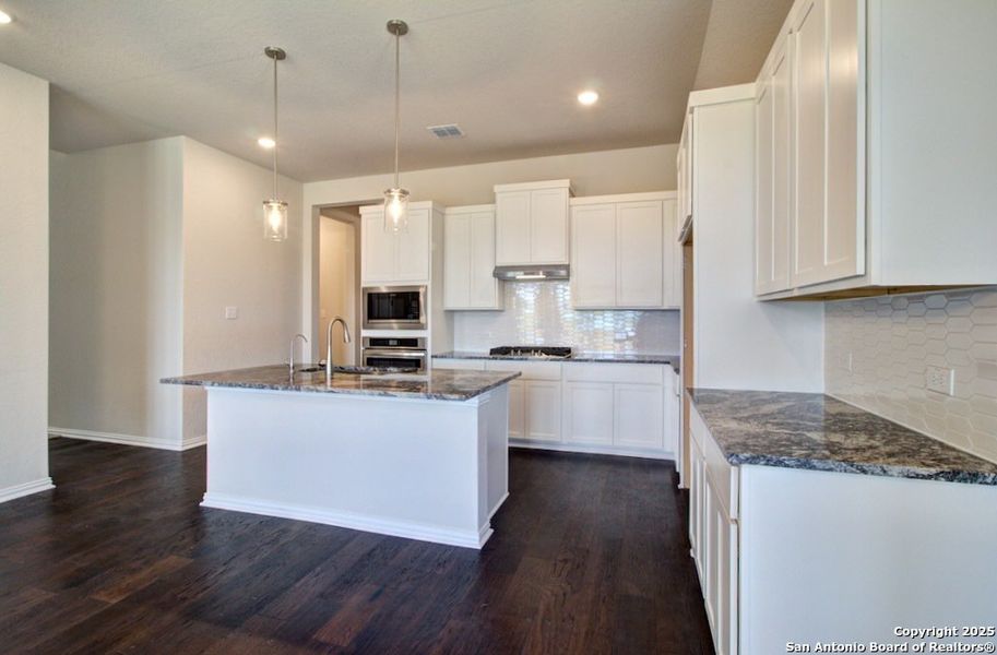 Furnished interior view inside a new home in Veranda, San Antonio (Image 2). Furnished interior view inside a new home in Veranda, San Antonio (Image 2).