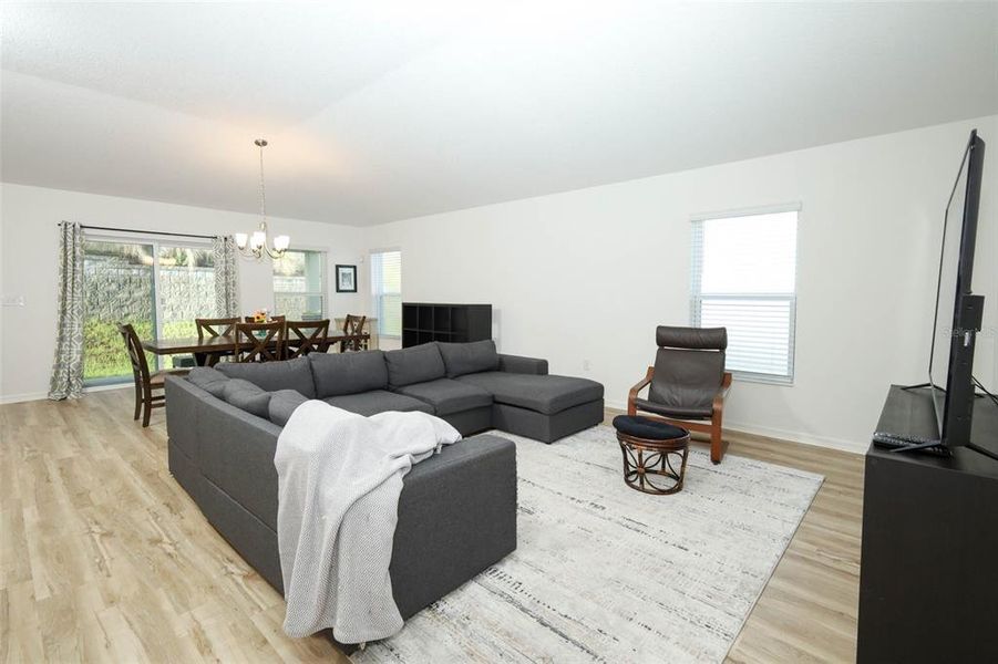 Furnished interior view inside a new home in The Reserve at Lake Ridge II, Minneola (Image 7).