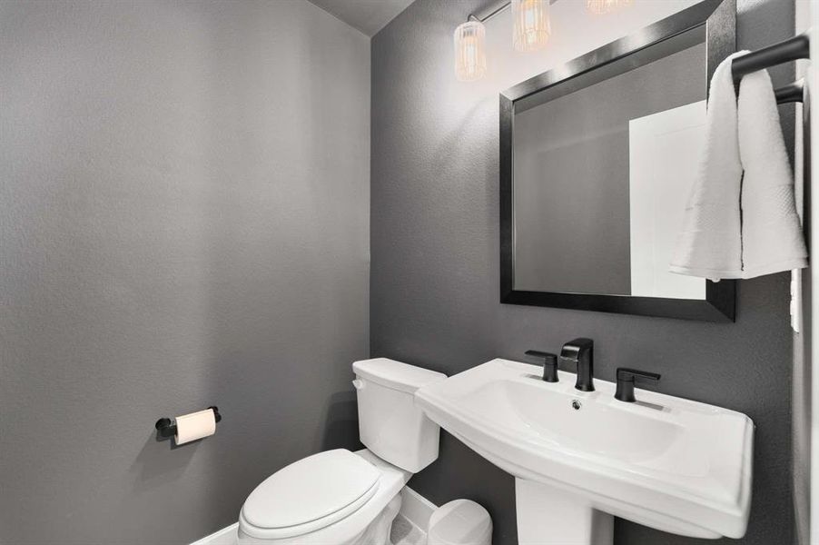Furnished interior view inside a new home in Mosaic, Celina (Image 20).