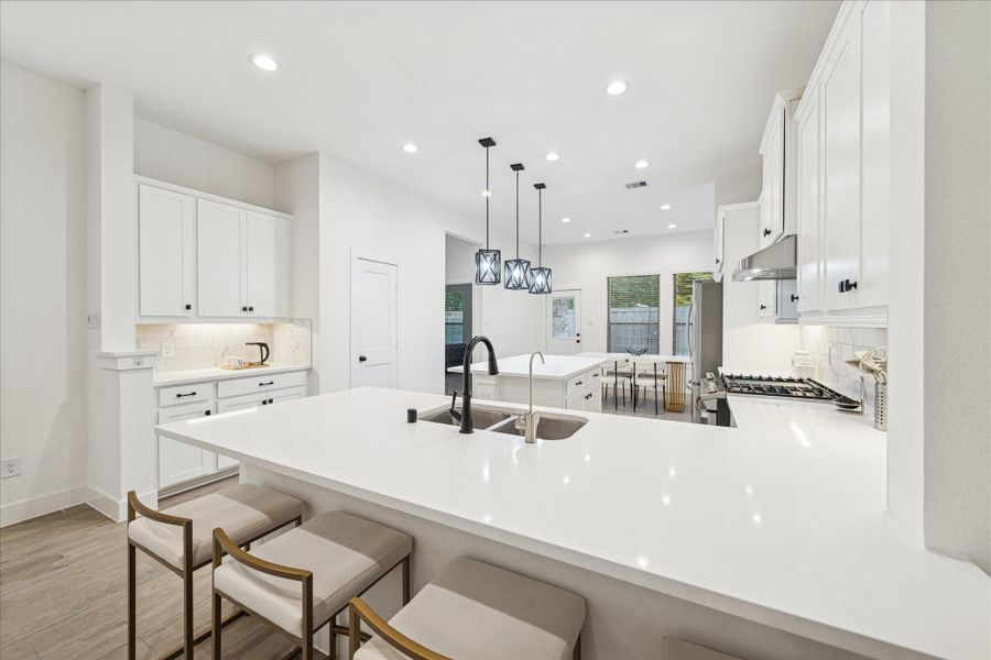 Furnished interior view inside a new home in , Conroe (Image 24).