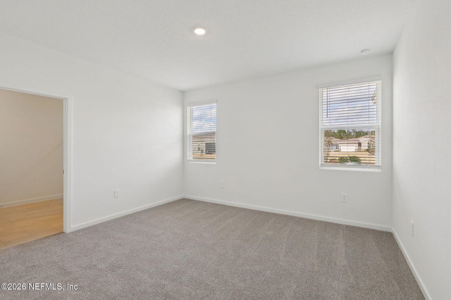 Spacious, unfurnished interior of a new home in Cypress Meadows - Signature Series, Jacksonville (Image 30).