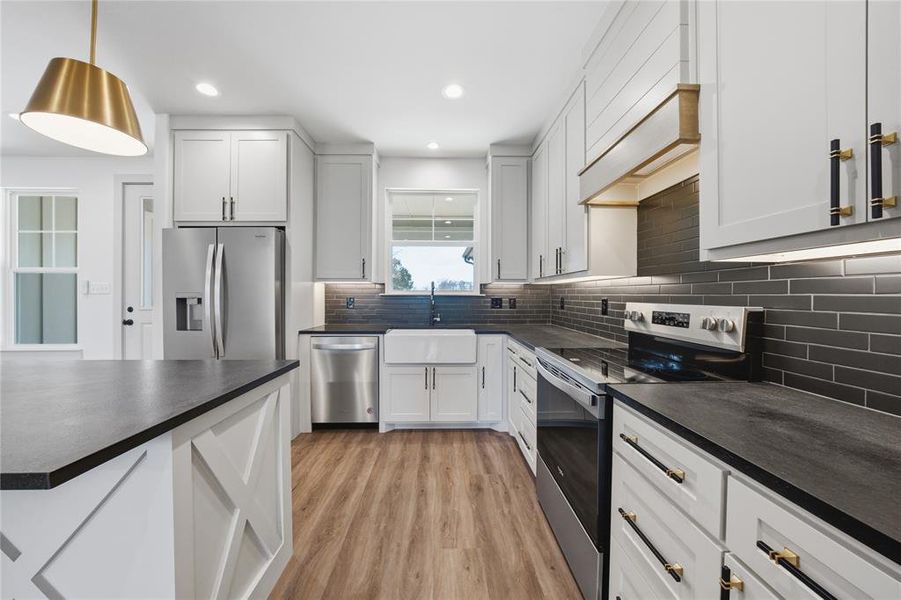 Furnished interior view inside a new home in , Mabank (Image 11). Furnished interior view inside a new home in , Mabank (Image 11).