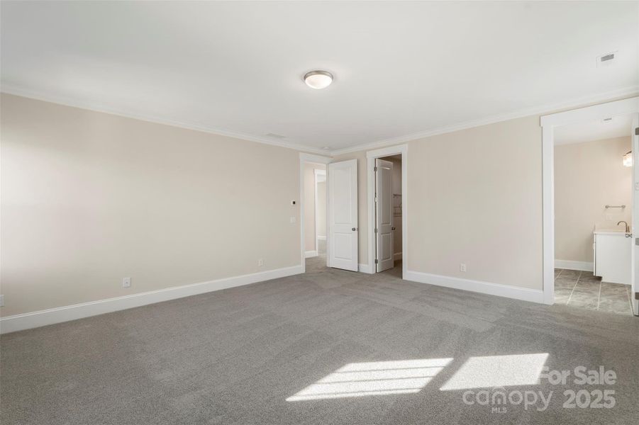 Spacious, unfurnished interior of a new home in Riverwalk, Rock Hill (Image 21).