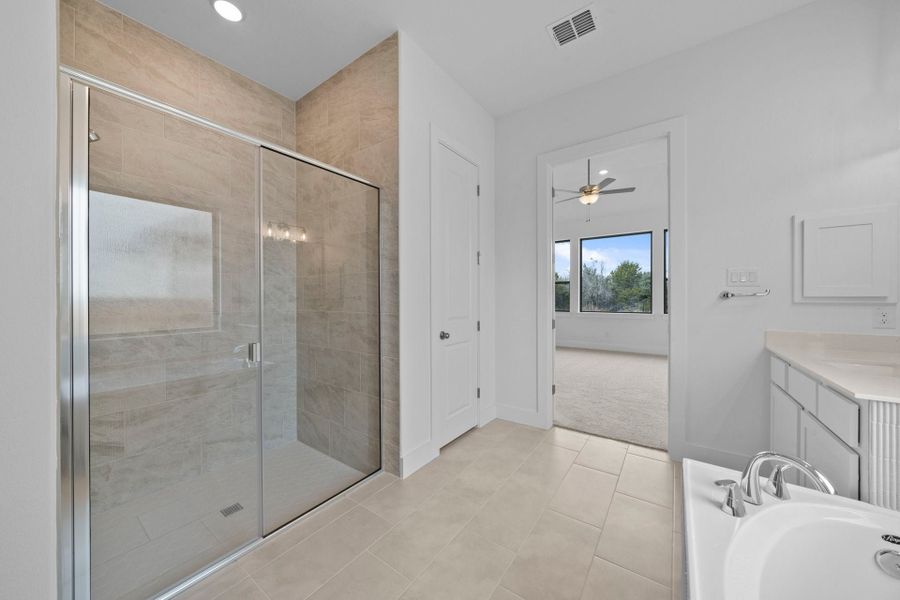 Liberty Hill, TX New Home.  - Slide 36