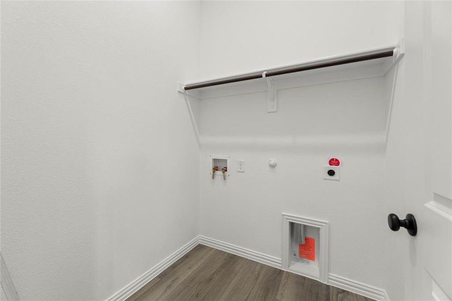 17. 14119 Gallatin - Utility