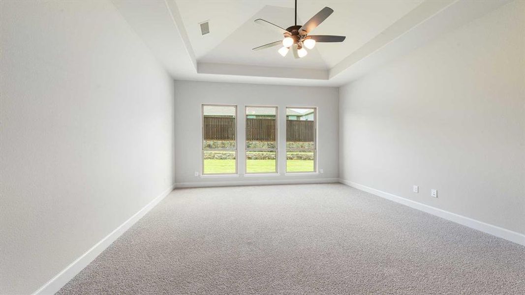 Spacious, unfurnished interior of a new home in Somerset Park 80', Rockwall (Image 13). Spacious, unfurnished interior of a new home in Somerset Park 80', Rockwall (Image 13).