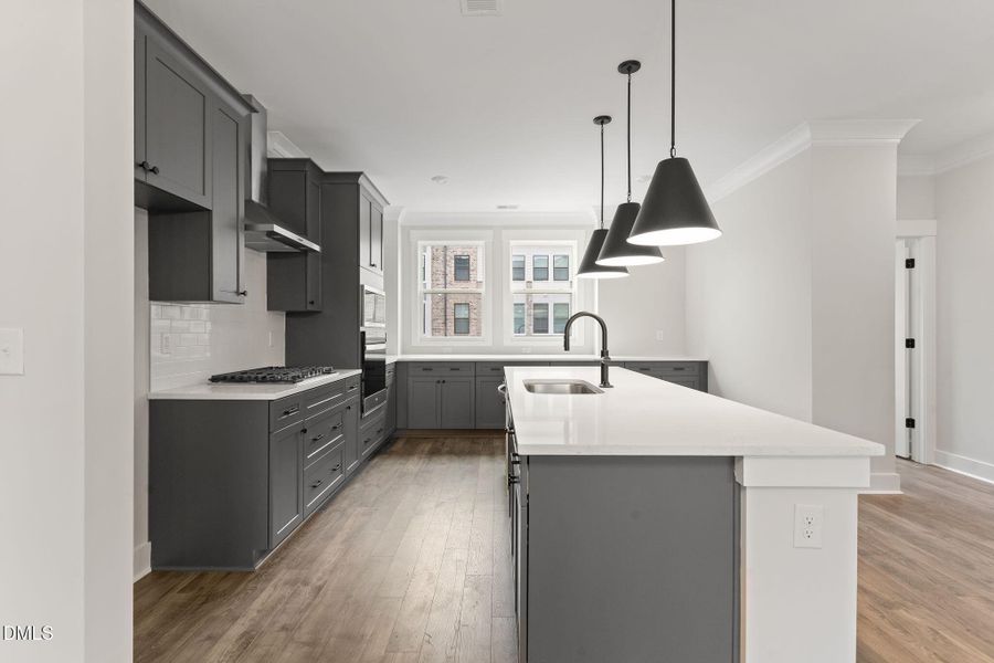 19-web-or-mls-DSC07568 19-web-or-mls-DSC07568