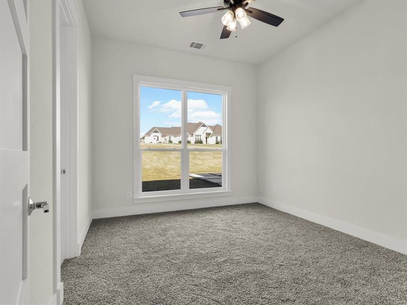 Spacious, unfurnished interior of a new home in , Fort Worth (Image 13).