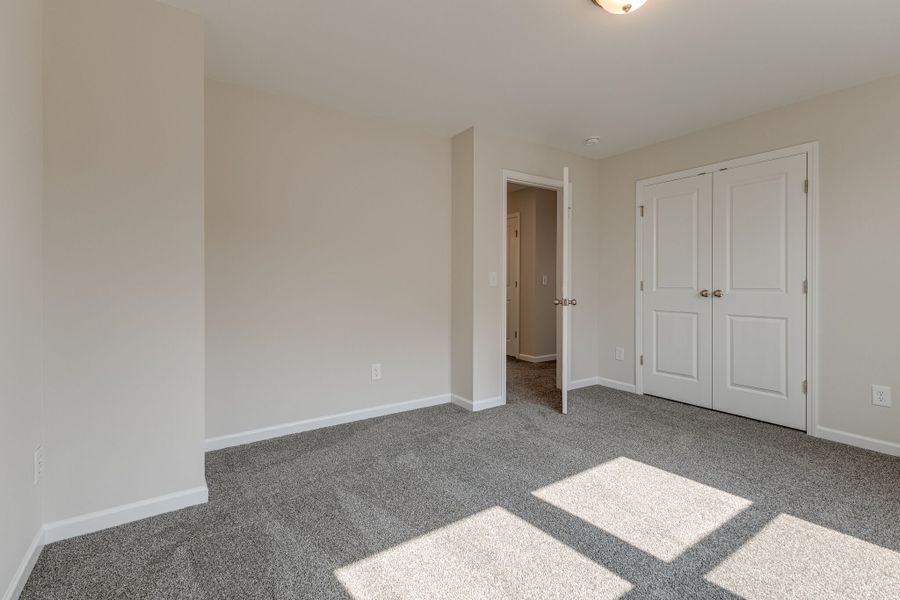 Spacious, unfurnished interior of a new home in Blakeney, Smyrna (Image 29).
