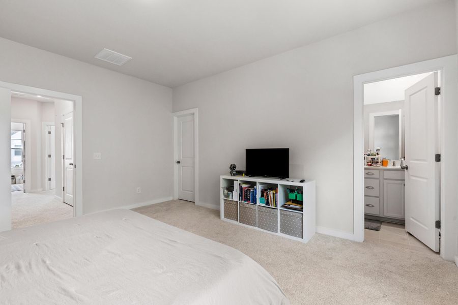 Furnished interior view inside a new home in , Hanahan (Image 7). Furnished interior view inside a new home in , Hanahan (Image 7).