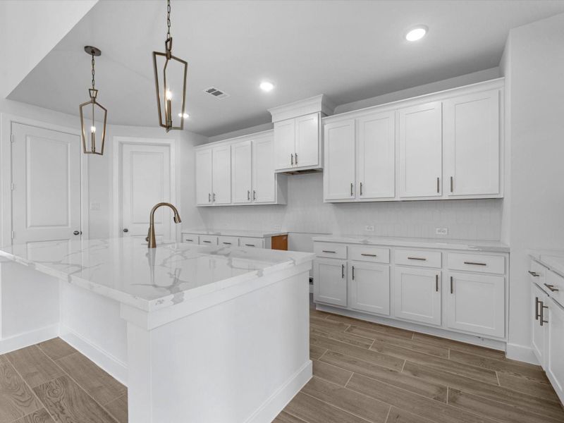Furnished interior view inside a new home in Sienna, Missouri City (Image 6).