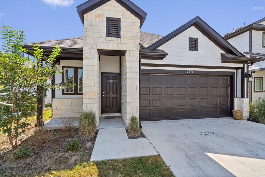 Image 29 of a home in The Ridge at Trinity Ranch.