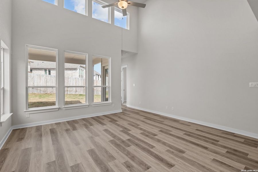 Spacious, unfurnished interior of a new home in Ladera, San Antonio (Image 26). Spacious, unfurnished interior of a new home in Ladera, San Antonio (Image 26).