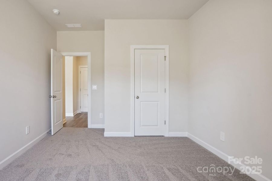 1 / 18Photo is not of the actual home, but is an inspirational photo of builder’s model home and may depict options, furnishings, and/or decorator features that are not included