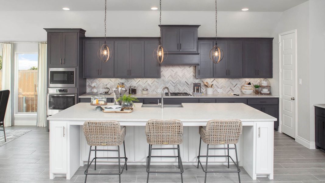 Furnished interior view inside a new home in Sweetgrass, Haslet (Image 13).