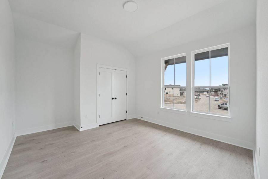 28 web or mls San Saba Dr S2412 028