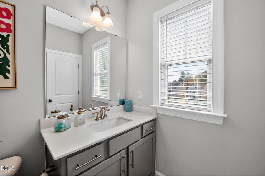 26_159_Edge_of_Auburn_Blvd_Raleigh_NC_27 26_159_Edge_of_Auburn_Blvd_Raleigh_NC_27