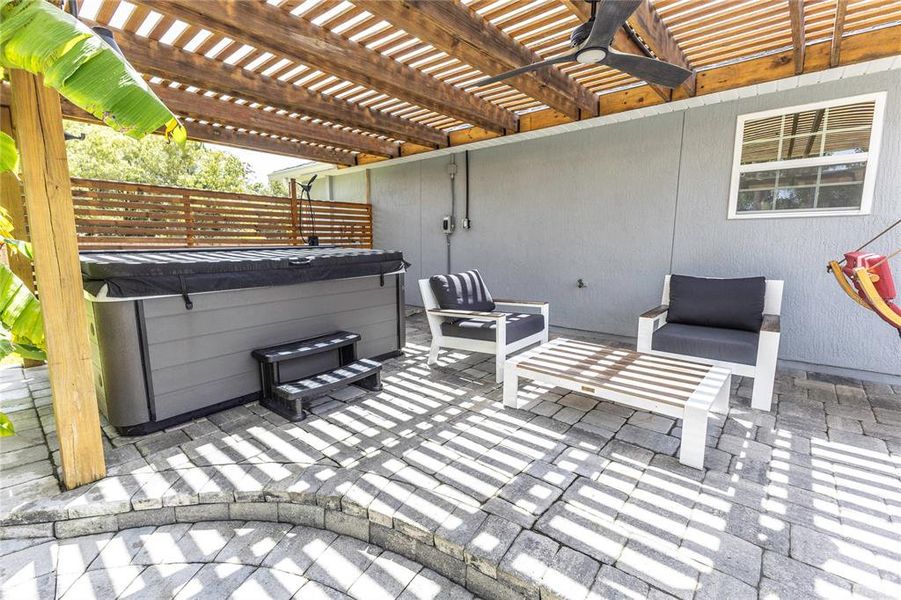 Exterior details and patio area of a home in , Belleview (Image 37).
