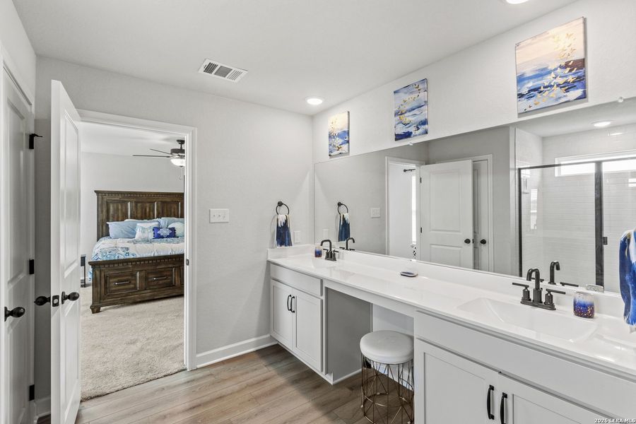 Furnished interior view inside a new home in , Schertz (Image 23).