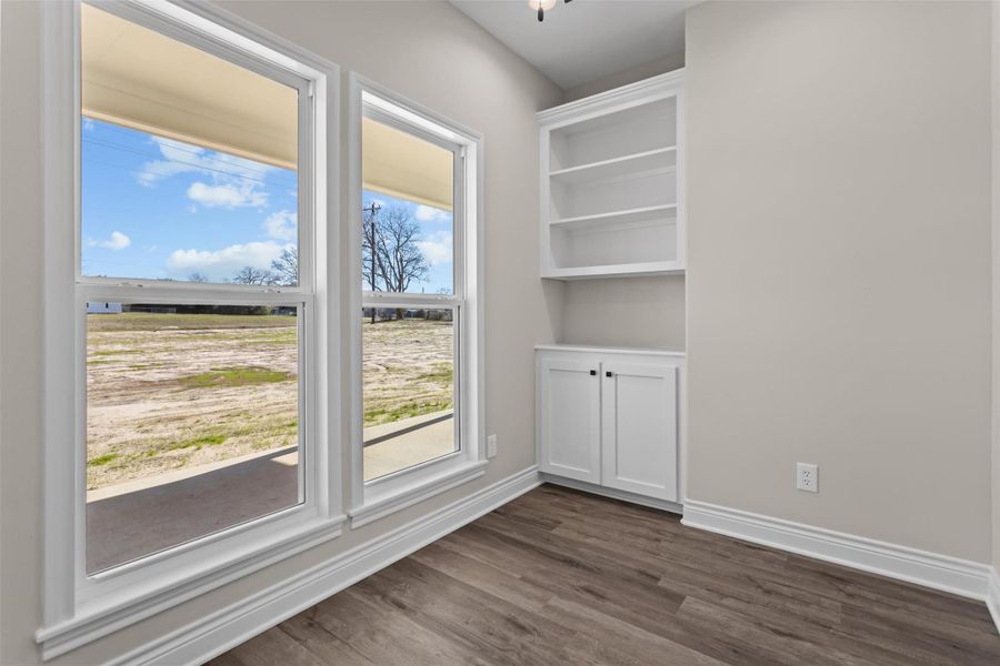 Spacious, unfurnished interior of a new home in , Grapeland (Image 17).