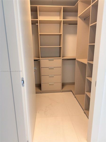 Image 25 of a home in Aston Martin Residences. Image 25 of a home in Aston Martin Residences.