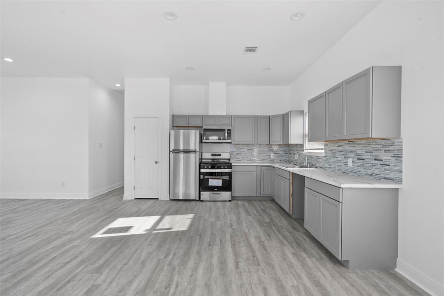 Image 25 of a home in . Image 25 of a home in .