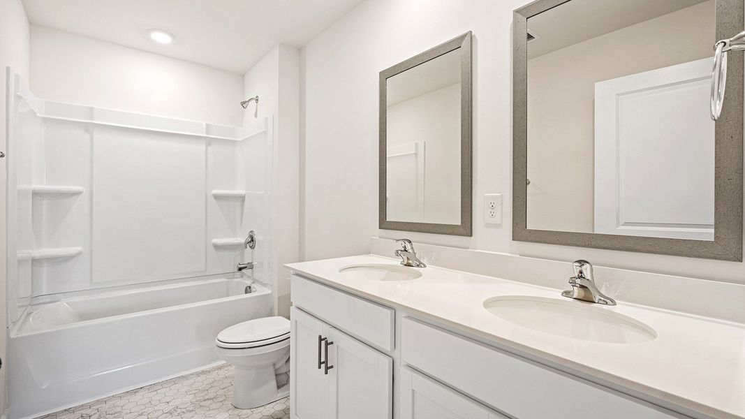 Furnished interior view inside a new home in Grand Oaks, Columbia (Image 11).