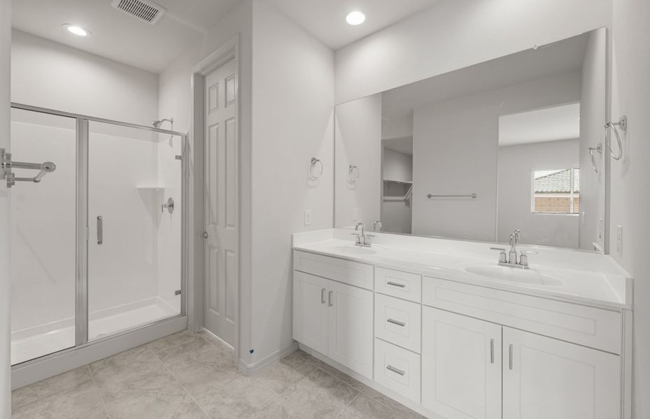 Furnished interior view inside a new home in Hayden Estates, Buckeye (Image 12).