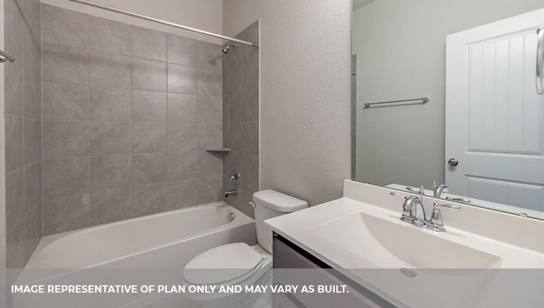 Representative furnished interior of a home built from the Fannin by D.R. Horton in Westwood, League City (Image 9).