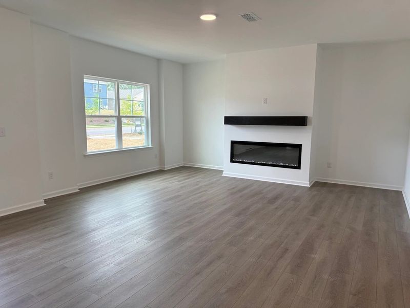 Spacious, unfurnished interior of a new home in The Point, Rolesville (Image 12).