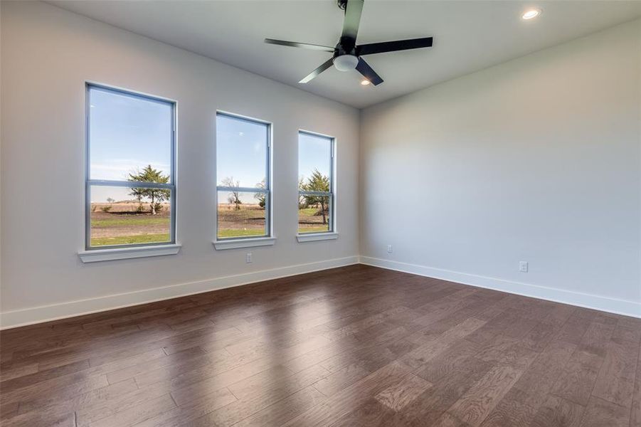 Spacious, unfurnished interior of a new home in , Nevada (Image 18).
