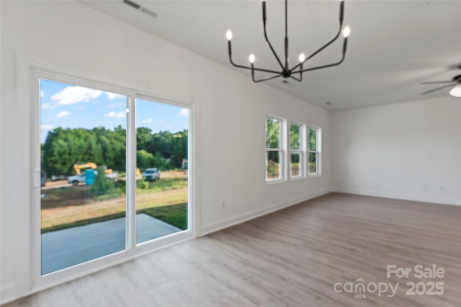 Spacious, unfurnished interior of a new home in , Harrisburg (Image 23).