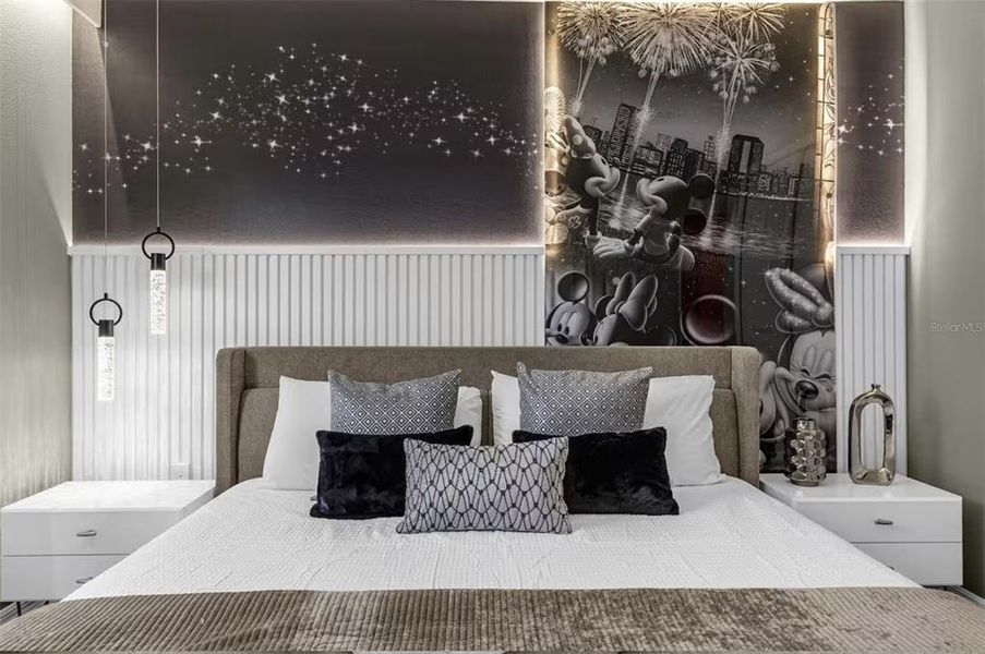 Furnished interior view inside a new home in , Davenport (Image 30).